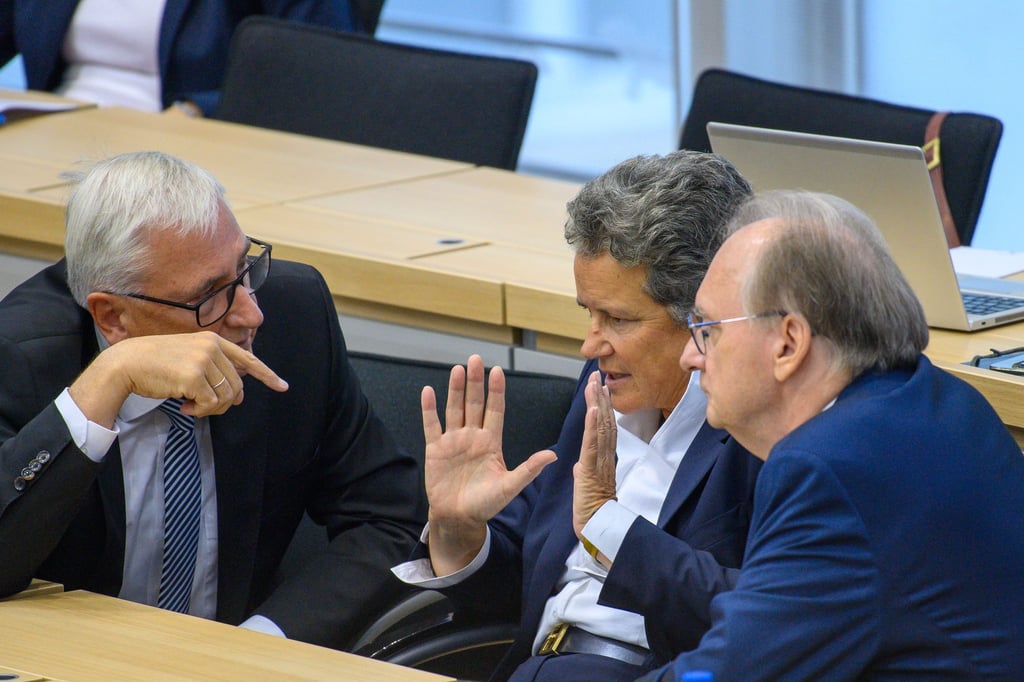 Lydia Hüskens: Die Brücken in Sachsen-Anhalt werden regelmäßig überprüft.