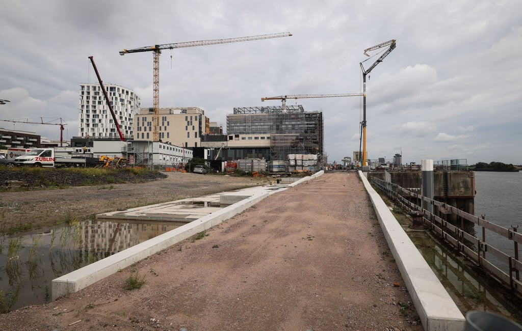 Die Eröffnung des Überseequartiers in der Hamburger Hafencity verzögert sich weiter. Nun sogar bis 2025. (Archivbild)