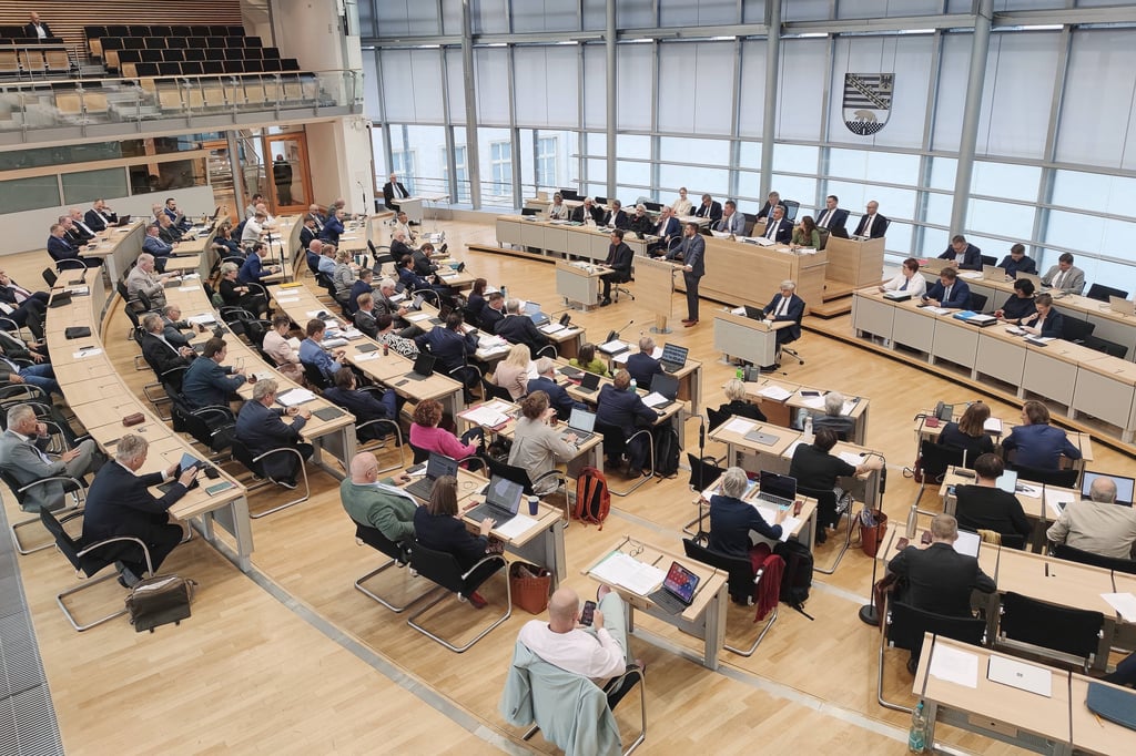 Im Landtag von Sachsen-Anhalt gab es am Donnerstag eine sehr emotionale Debatte zum Thema Intel.