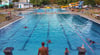 Das Schwimmbecken im Wanzleber Spaßbad hat in diesem Jahr wieder sehr viel mehr Besucher angelockt.