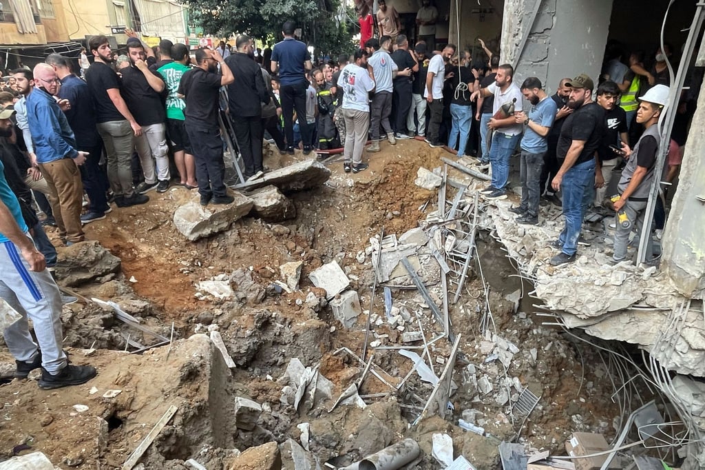 Israelische Kampfflieger griffen ein Ziel in Vororten Beiruts an.
