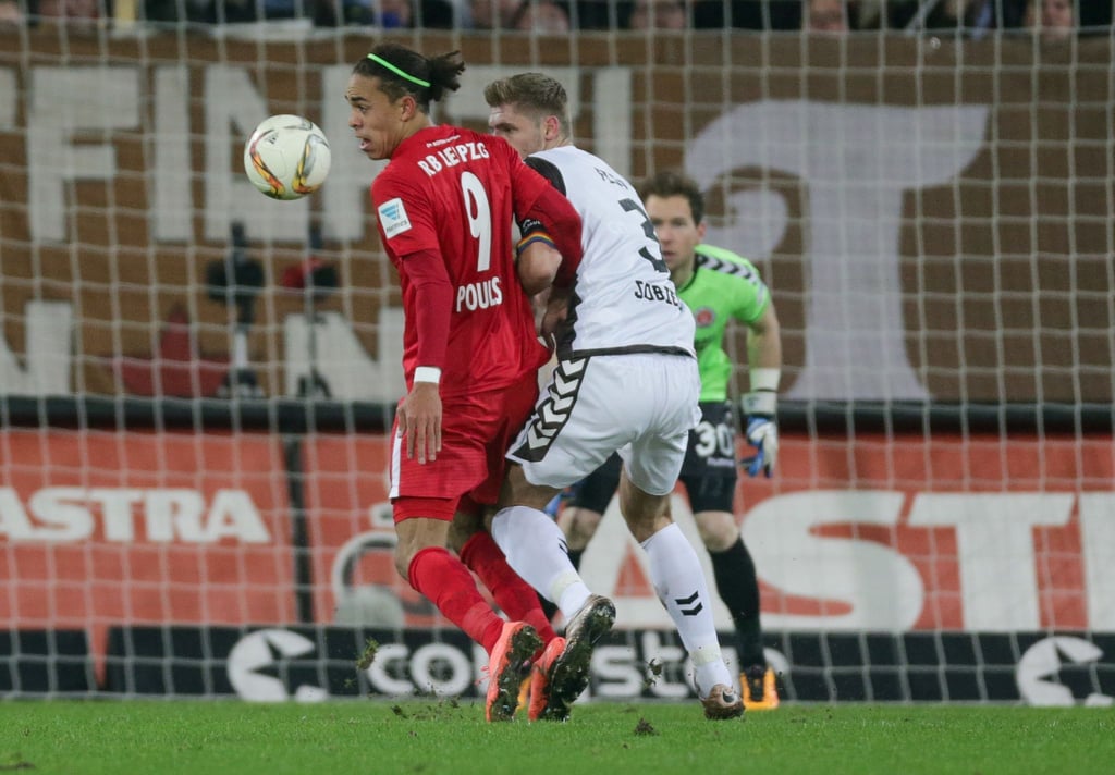 Yussuf Poulsen bei einem Spiel am Millerntorstadion im Jahr 2016.