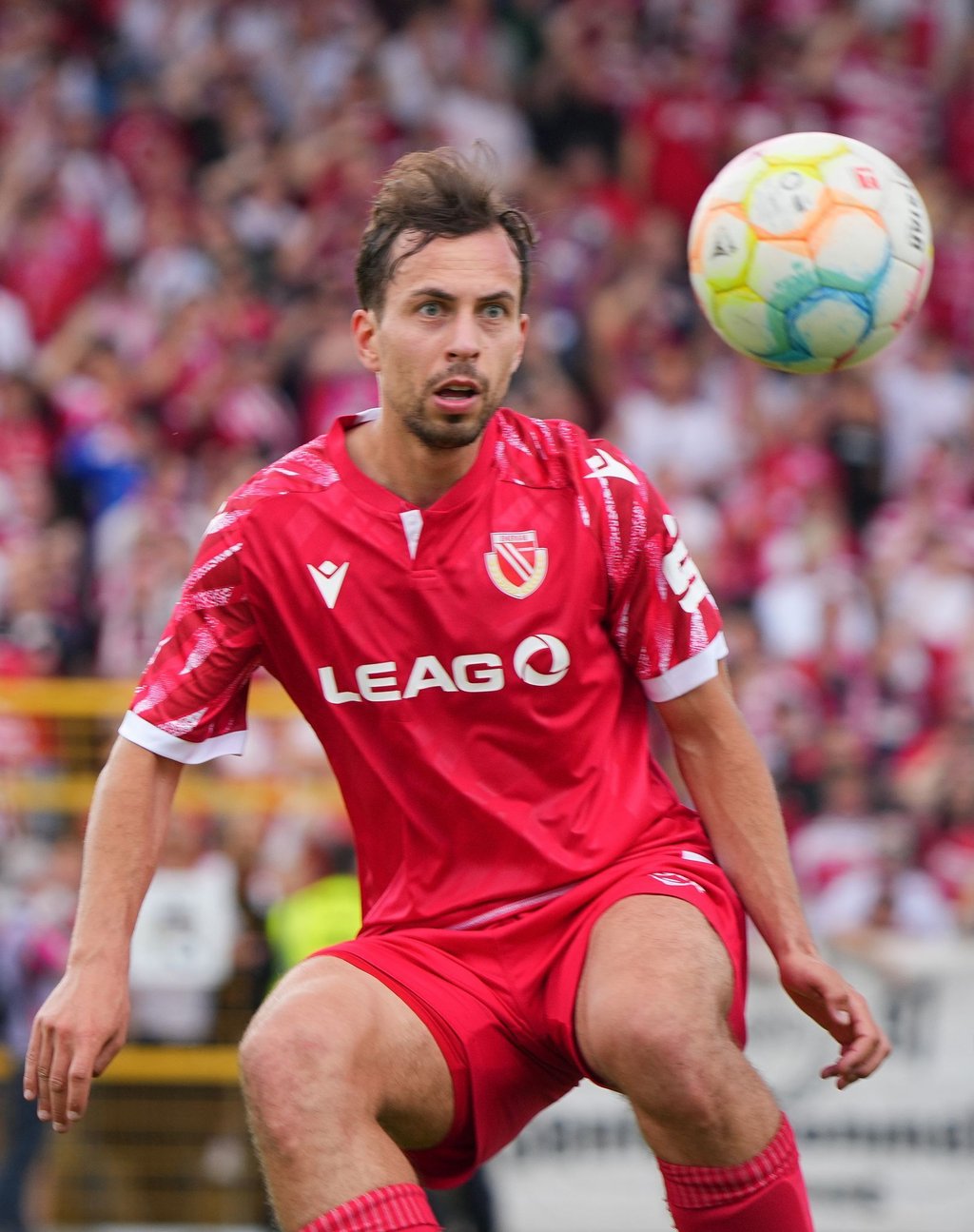 Maximilian Pronichev von Energie Cottbuss trifft gegen Stuttgart doppelt.
