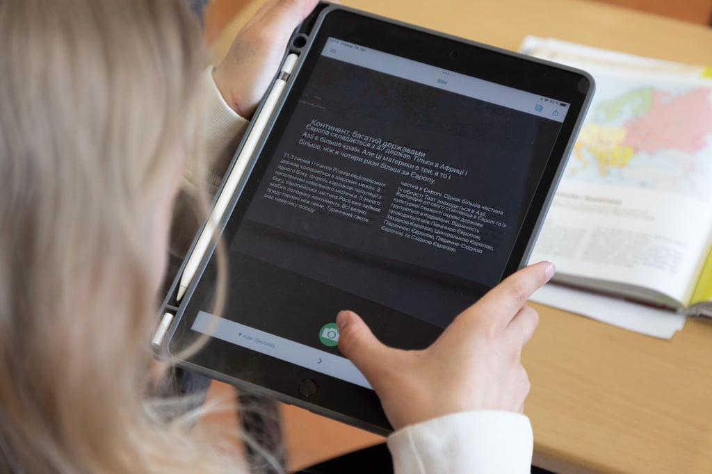 Vor allem die SPD hatte vor der Landtagswahl 2022 mit der Einführung kostenloser Schul-Tablets geworben. (Archivbild)