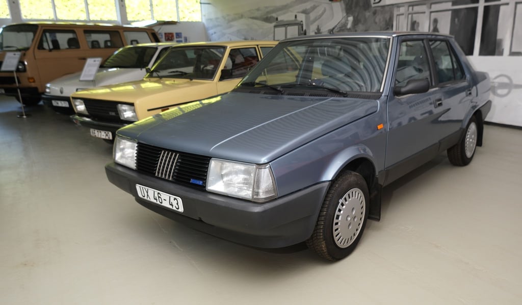 Westautos auf DDR-Straßen: Ein Fiat Regata aus dem Jahr 1985 steht im Oldtimermuseum Culitzsch.