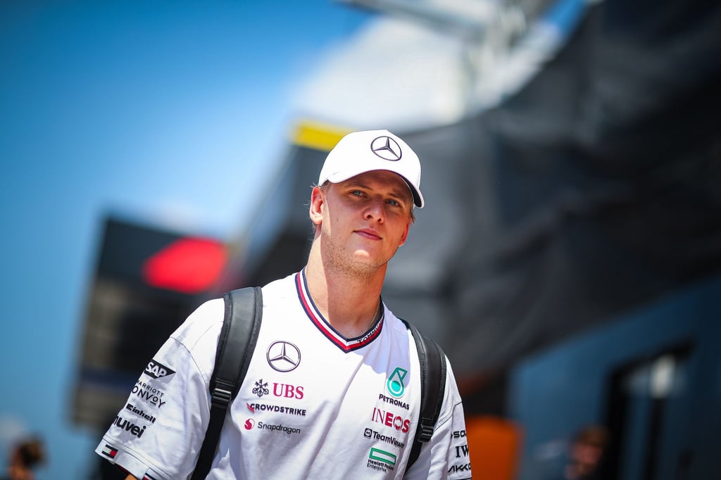 Mick Schumacher bekommt von einem Argentinier Konkurrenz.