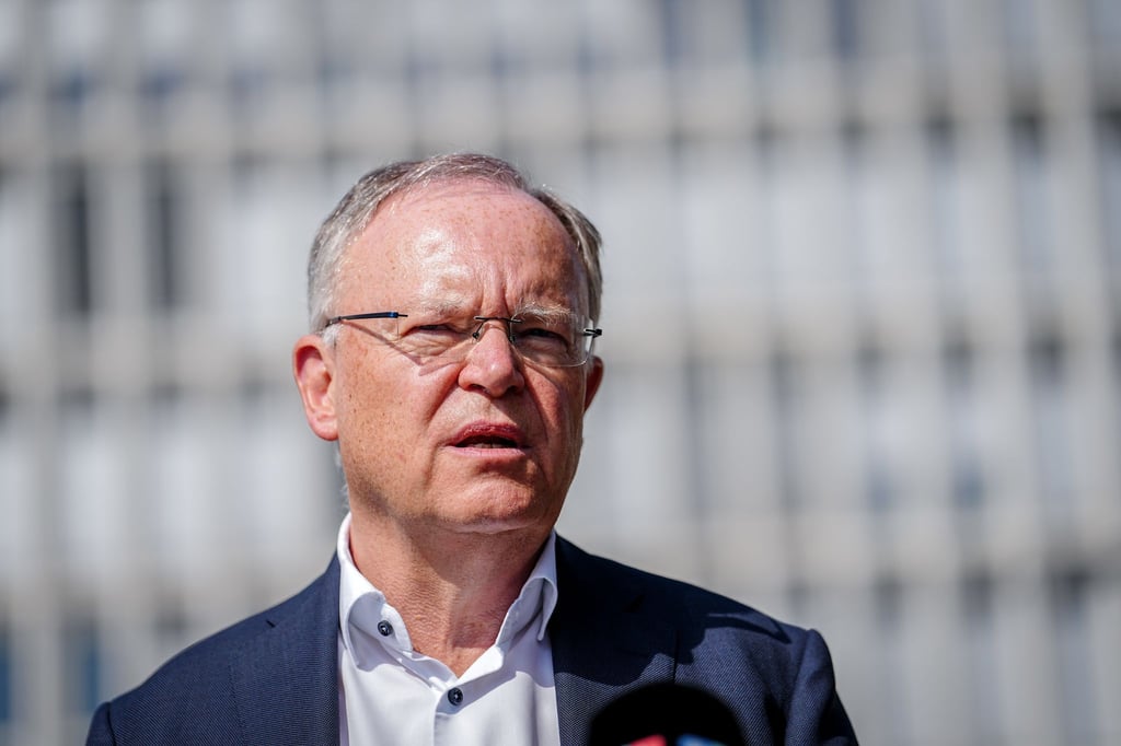 „Den Durchmarsch der AfD eindrucksvoll gestoppt“: Niedersachsens Ministerpräsident Stephan Weil über das Wahlergebnis in Brandenburg. (Archivbild)
