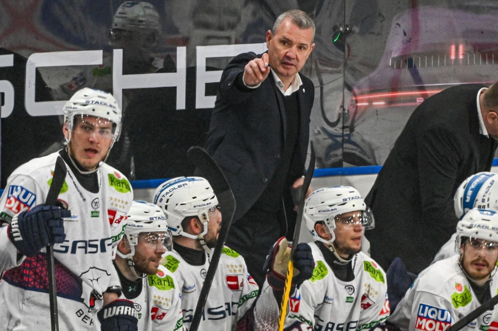 Eisbären-Coach Aubin war nach dem starken Start seines Teams in die neue DEL-Saison rundum zufrieden.