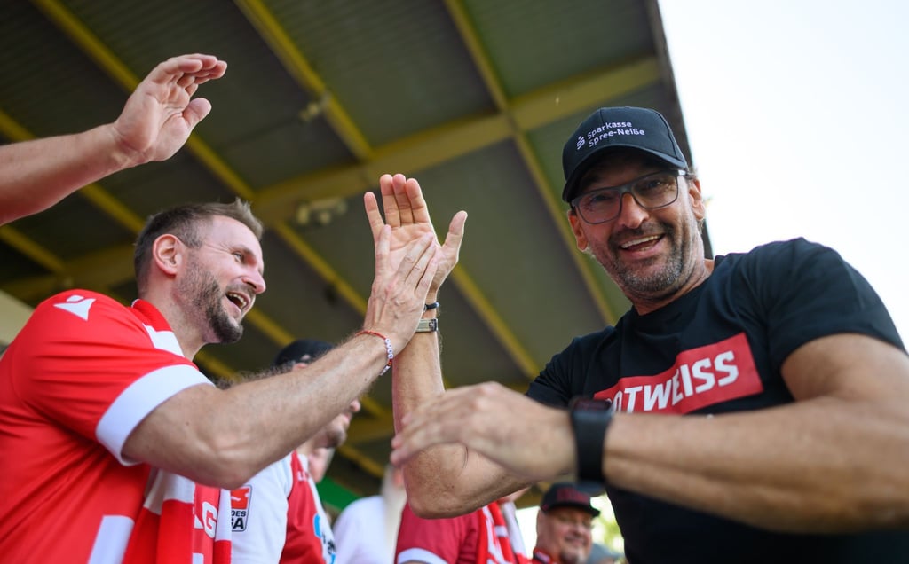 Bei seiner Rückkehr nach Osnabrück feiert Claus-Dieter Wollitz mit Cottbus einen Sieg.