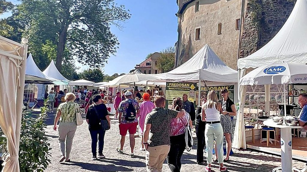 Zum ersten Mal fand die LebensArt-Messe auf der Burg in Roßlau statt.