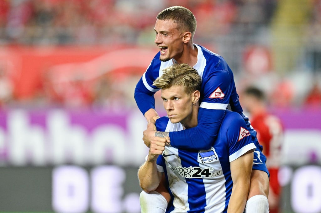 Hertha-Profi Michaël Cuisance (oben) wird für die Berliner immer wichtiger.