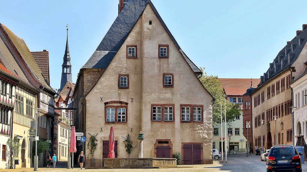 Das historische Rathaus in Sangerhausen.