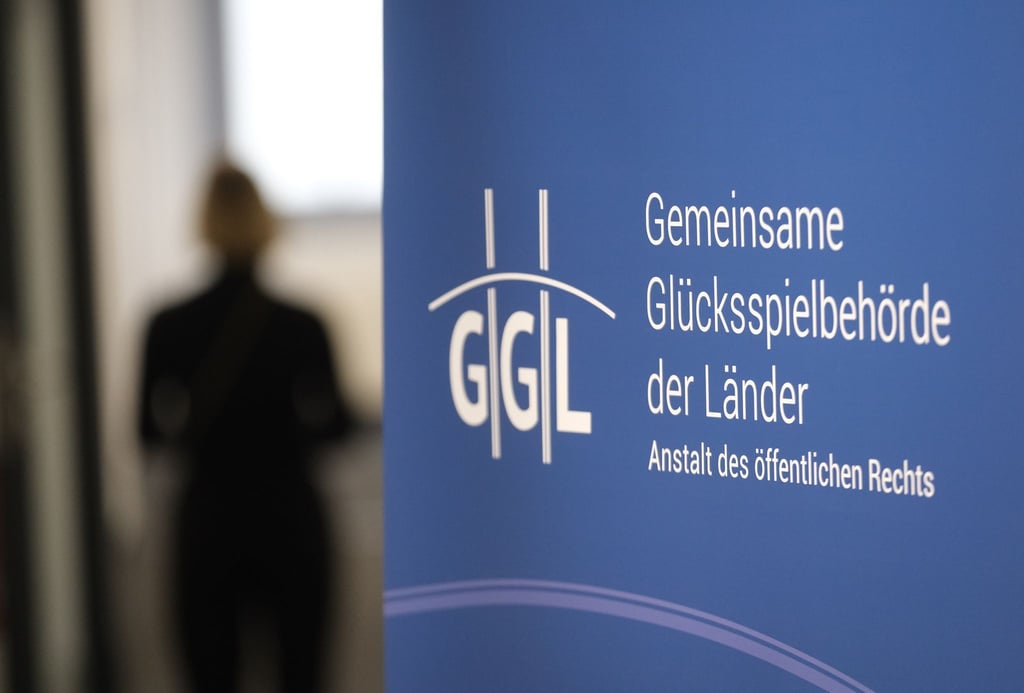Die Behörde hat seit Januar 2023 hunderte Hinweise auf illegales Glücksspiel bekommen und mehr als 100 Strafanzeigen gestellt. (Archivbild)