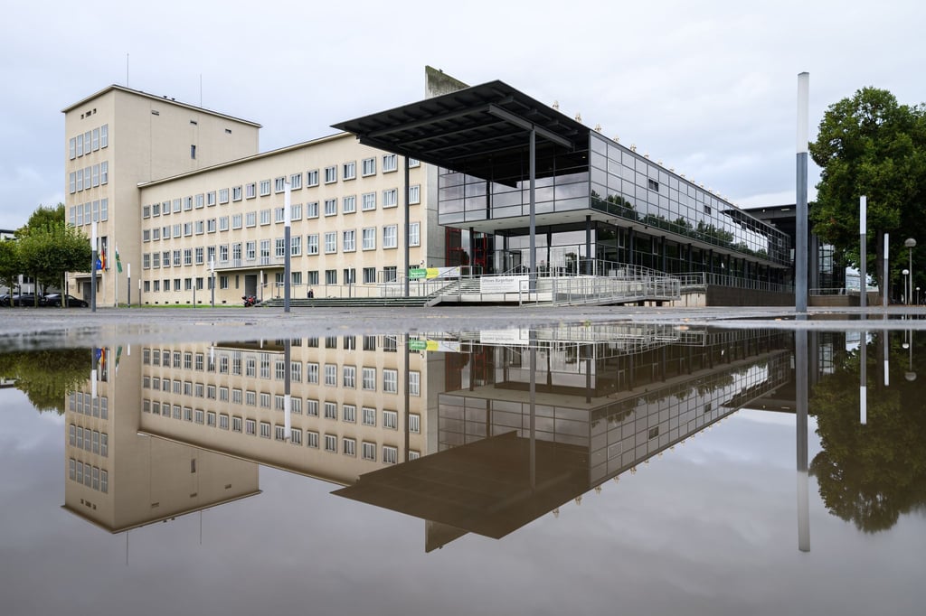 Der Sächsische Landtag will die Zuschüsse für Kita-Träger auch bei sinkenden Kinderzahlen konstant halten. (Archivbild)