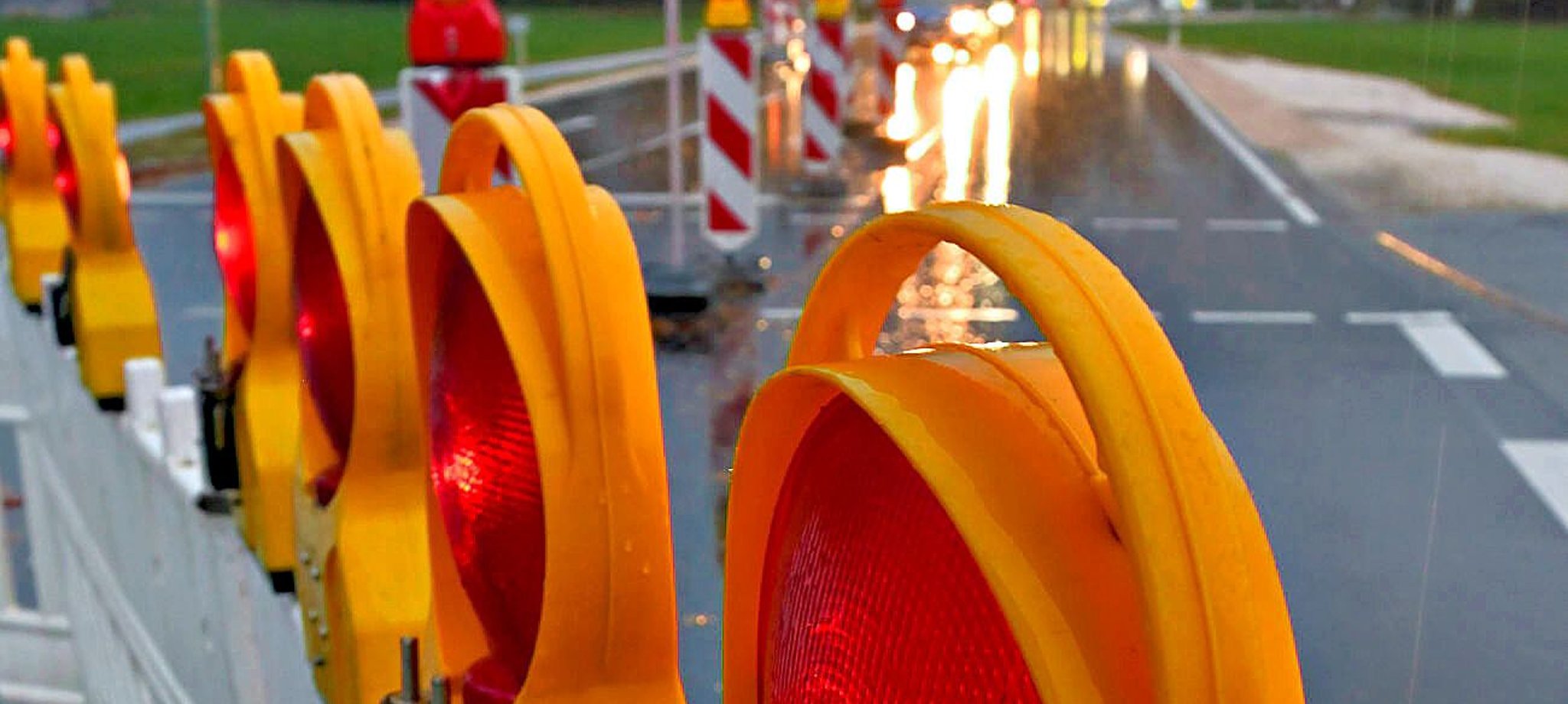 Bauarbeiten vor dem Start L133 zwischen Vockerode und Wörlitz drei