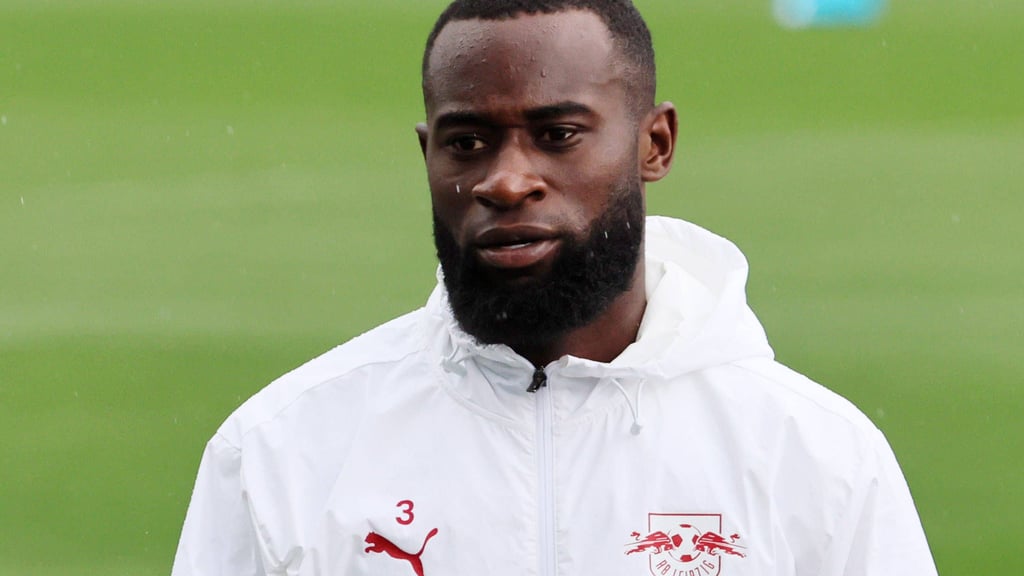 Lustharel Geetruida beim Training von RB Leipzig.