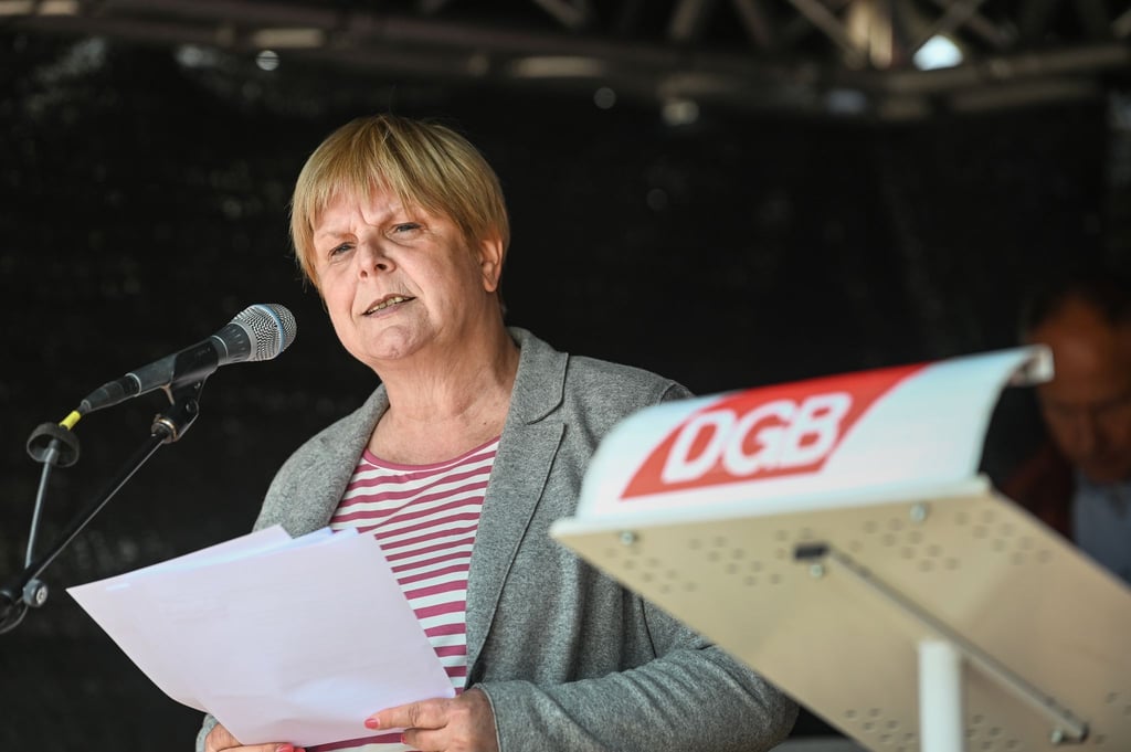 Die Gewerkschaften sehen im zweijährigen Wiederbesetzungsstopp einen Fehler. (Archiv-Foto)