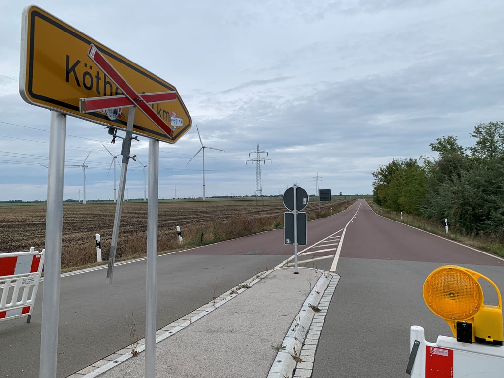 Die L 145 ist zwischen Pfaffendorf und Großwülknitz gesperrt.