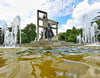 Wenn das Wasser abgelassen ist im Stadtparkbrunnen, beginnt dort die Sanierung. 