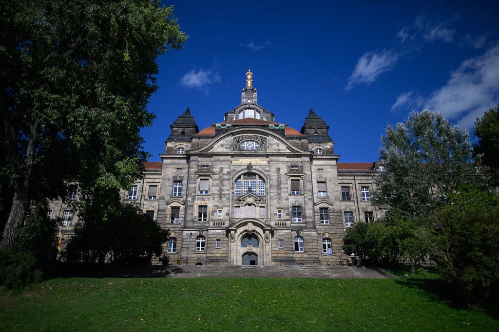 In Dresden sind CDU, BSW und SPD zu einem weiteren Gespräch über eine Regierungsbildung zusammengekommen.