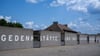 Die Gedenkstätte Sachsenhausen erinnert auch an Menschen, die als „Berufsverbrecher“ und „Asoziale“ verfolgt wurden und im KZ in Haft waren (Archivbild).