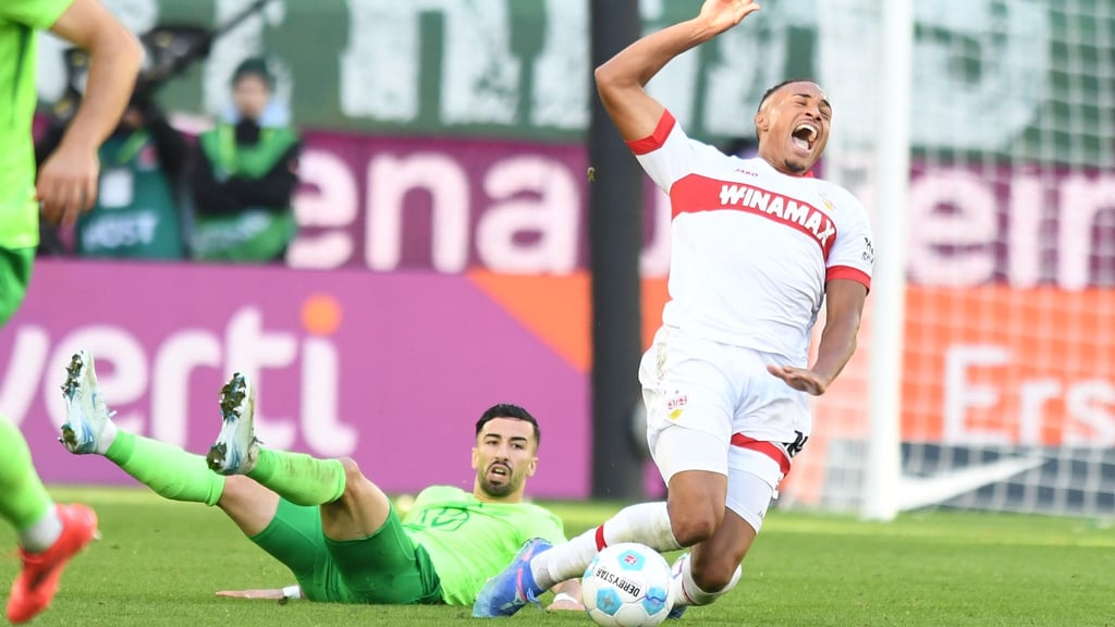 FußballBundesliga Vorlage, Tor, KurzRot Amoura beim VfL Wolfsburg