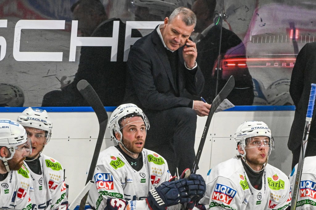 Trainer Serge Aubin und die Eisbären Berlin kassierten zuletzt zwei Niederlagen in der DEL.