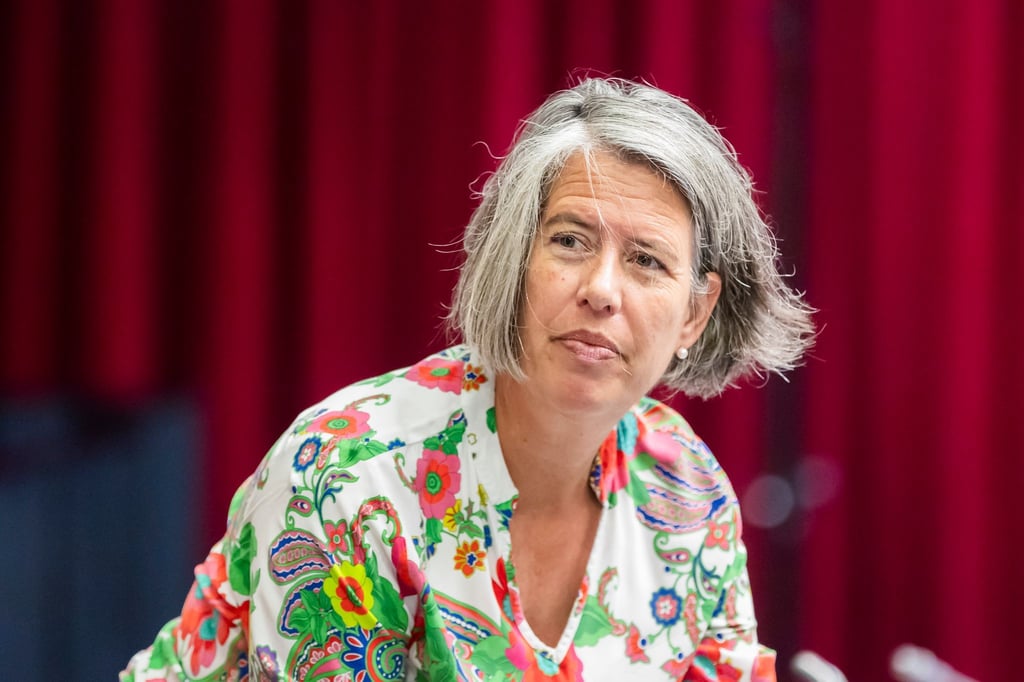 In Sachsen-Anhalt ist der AfD-Landesverband als gesichert rechtsextrem eingestuft - Innenministerin Tamara Zieschang bleibt dennoch skeptisch, was ein Verbotsverfahren betrifft. (Archivbild)