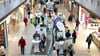 40 Unternehmen präsentierten sich bei der ersten Jobmesse im Rathaus-Center Dessau.