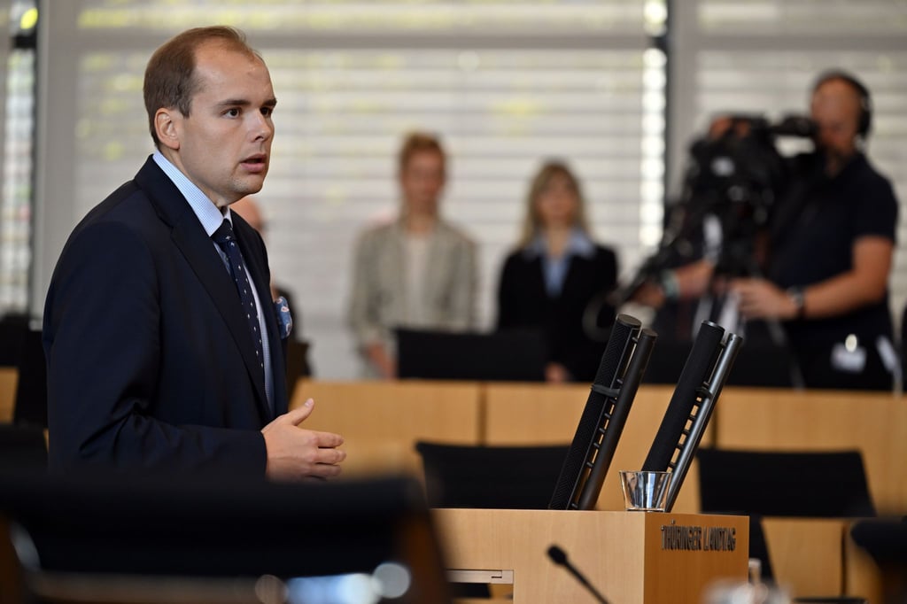 Laut parlamentarischen Geschäftsführer Torben Braga will die Thüringer AfD-Fraktion gegen die Begrenzung der Ausschussgrößen auf zwölf Mitglieder juristisch vorgehen. (Archivbild)