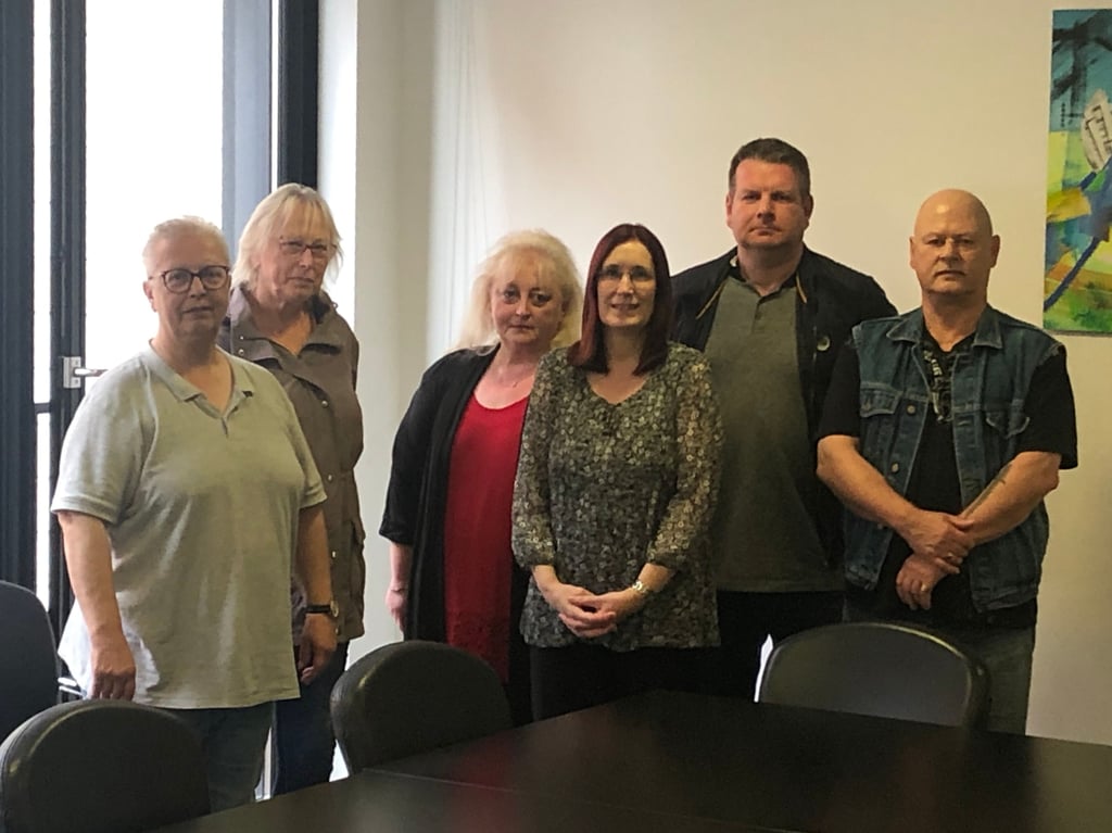 Der Stadtbezirksbeirat Mitte/Süd mit Ute Solarczyk, Karin Rieche, Heike Mausolf-Kreisel, Daniela Koppe, Sascha Kühne und Roy Kreisel. Nicht im Bild ist Norbert Stein.