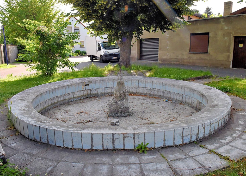 Der nicht mehr sprudelnde Brunnen in Klostermansfeld war im Sommer das gesuchte Motiv beim MZ-Fotorätsel.