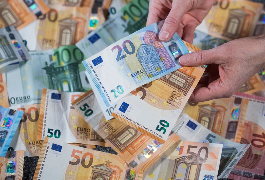 Stadt Leipzig plant Doppelhaushalt mit 2,8 Milliarden Euro (Illustration).