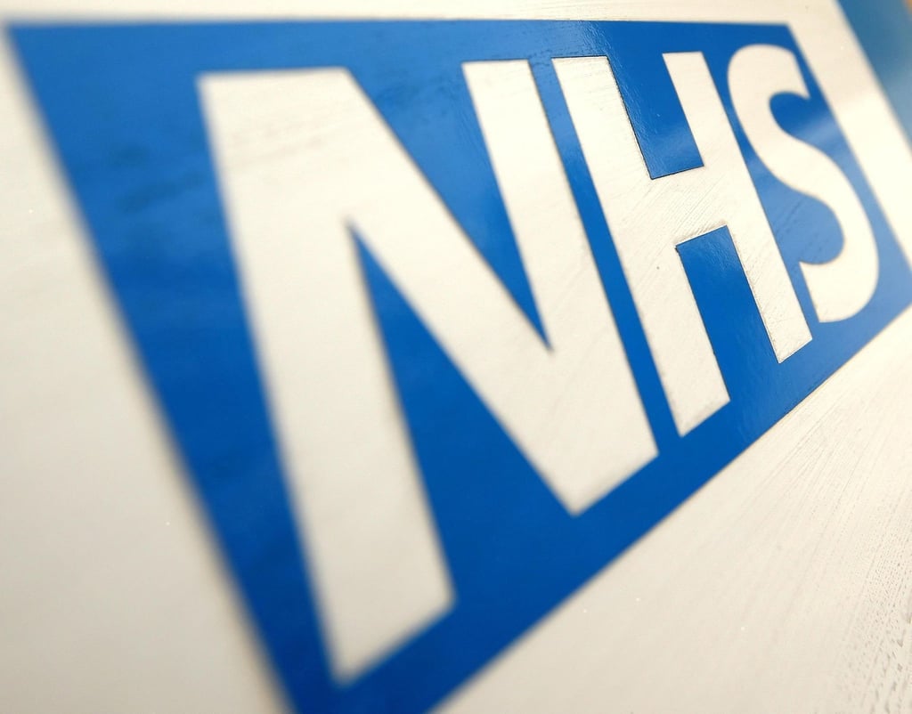 Der britische Gesundheitsdienst NHS gilt als chronisch überlastet und unterfinanziert. (Archivbild)