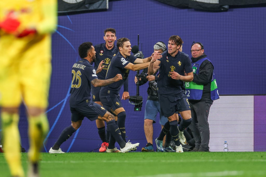 Juve bejubelt zwei Tore in Unterzahl gegen RB Leipzig