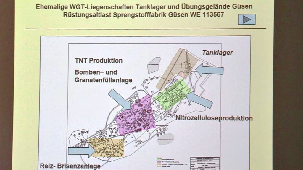Die Karte zeigt die Anordnung der Bomben- und Granatenfüllanlage, des Tanklagers, der Reiz-Brisanzanlage und der Nitrozelluloseproduktion.