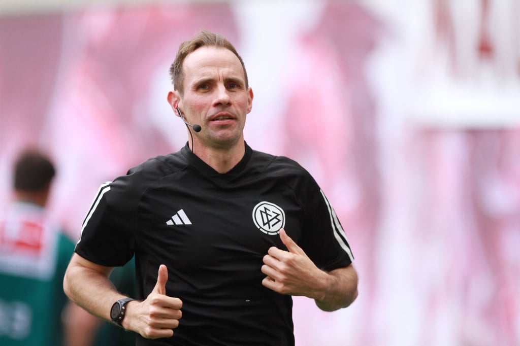 Das Spiel von RB Leipzig in Heidenheim wird von Sascha Stegemann geleitet.