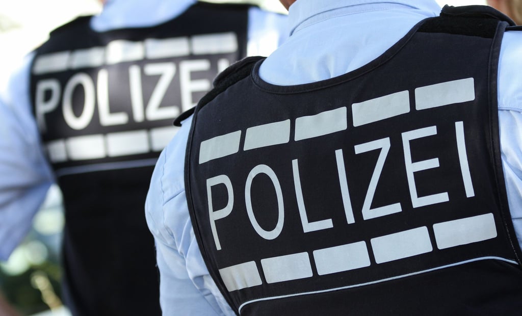 Ein Ehepaar ist tot in Berlin-Wedding aufgefunden worden, die Polizei ermittelt die Hintergründe. (Symbolbild)
