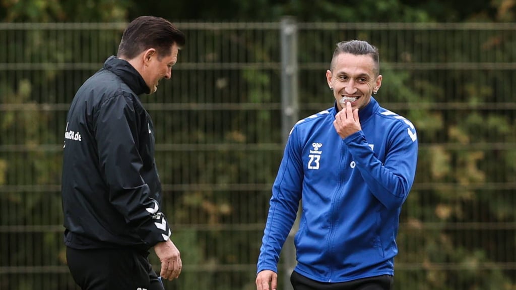 Baris Atik ist beim 1. FC Magdeburg bereit für das Heimspiel gegen Greuther Fürth - aber darf der Star auch gleich von Beginn an ran?