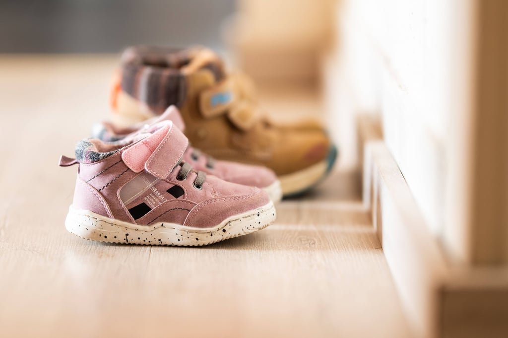 Im Hausflur fehlten mehrere Schuhe.