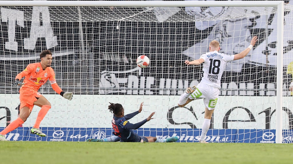 Janis Blaswich hatte am Wochenende gegen Graz nicht viel zu halten.