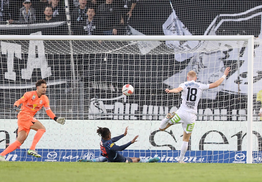 Janis Blaswich hatte am Wochenende gegen Graz nicht viel zu halten.