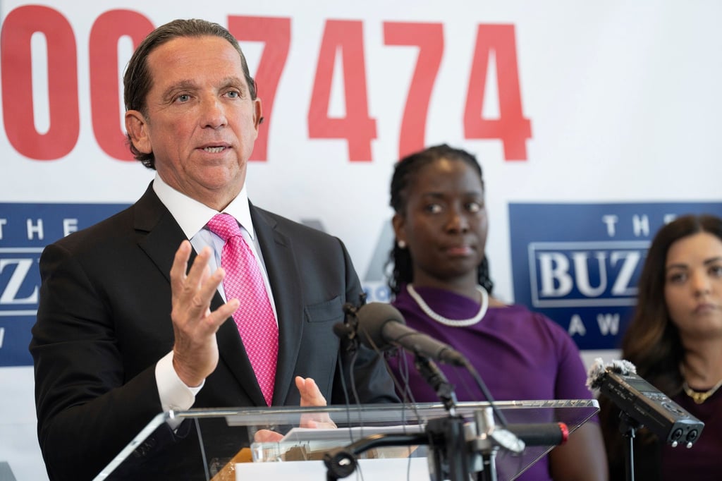 Der Anwalt Tony Buzbee will gegen Prominente aus dem Umfeld des US-Rappers Sean „Diddy“ Combs vorgehen. (Archivbild)