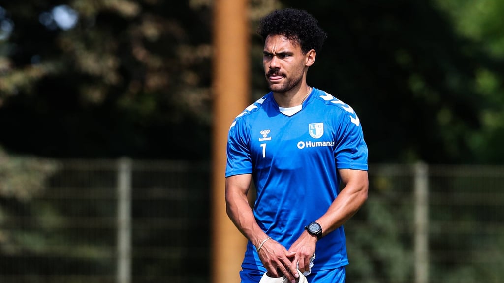 Herbert Bockhorn muss nach seiner Verletzung gegen Eintracht Braunschweig viele Monate auf ein Comeback warten.