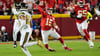 Die Kansas City Chiefs mit Quarterback Patrick Mahomes (Mitte) sind in dieser Saison noch ungeschlagen.