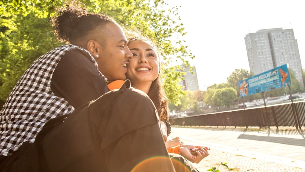 Bei Kinderwunsch – oder eben nicht: Natürliche Familienplanung kann dabei helfen, fruchtbare Tage zu erkennen.