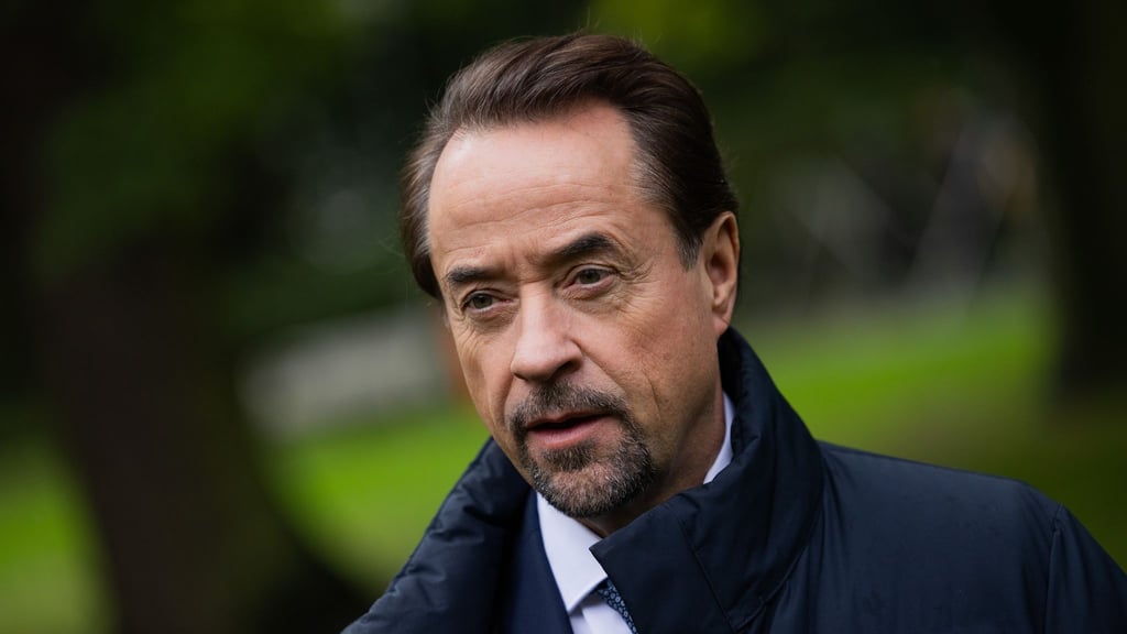 Schauspieler Jan Josef Liefers findet, dass sich seine Branche durch die MeToo-Bewegung verändert hat. (Archivbild)