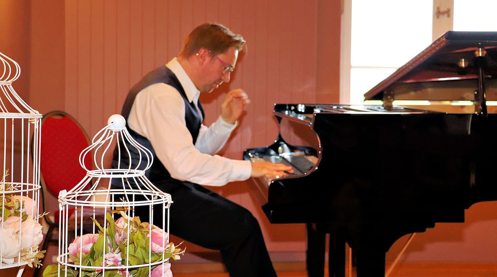 Ronny Kaufhold gibt am 26. Oktober im Schloss Zerben ein Klavierkonzert.