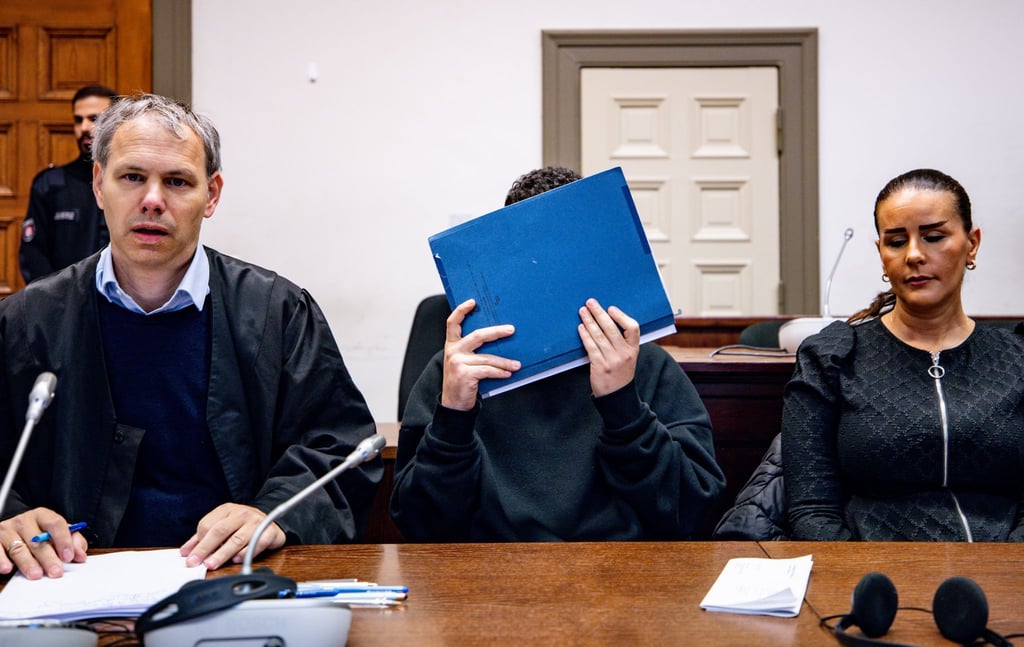 Ein 33-Jähriger muss sich wegen versuchten Mordes vor dem Landgericht Hamburg verantworten.