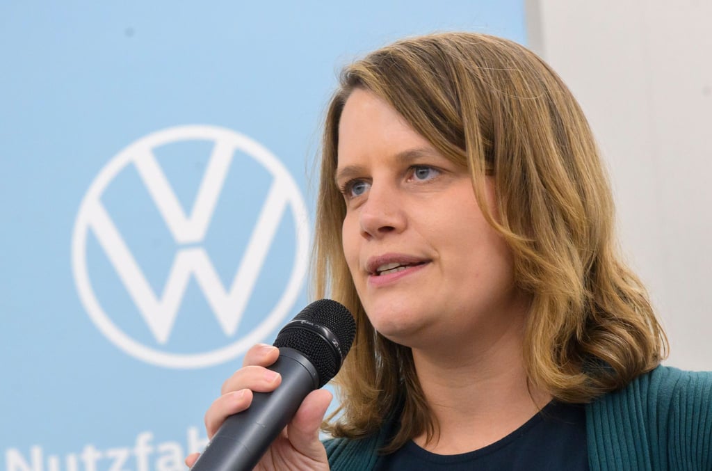 Den Kauf eines E-Autos wieder attraktiver zu machen, sei mit mehreren Wegen möglich, sagt Niedersachsens Vize-Ministerpräsidentin Hamburg. (Archivbild)